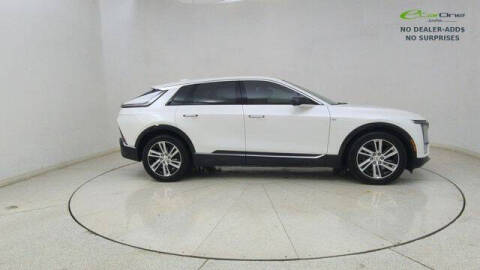 2024 Cadillac LYRIQ Tech