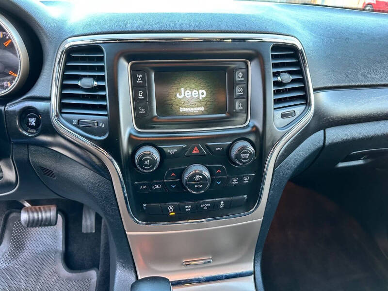 2016 Jeep Grand Cherokee Laredo