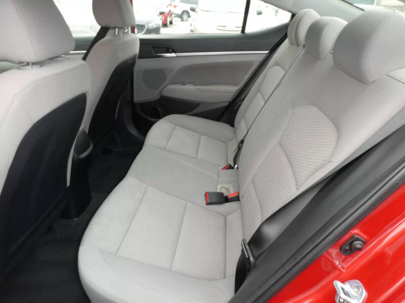 2019 Hyundai Elantra