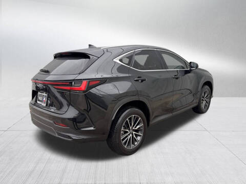 2025 Lexus NX 350h Premium