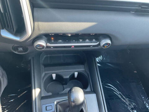 2023 Mazda CX-50 2.5 S Preferred Plus