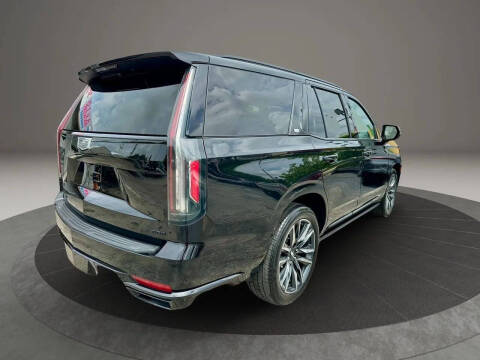 2022 Cadillac Escalade Sport
