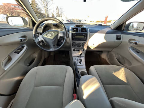 2012 Toyota Corolla LE