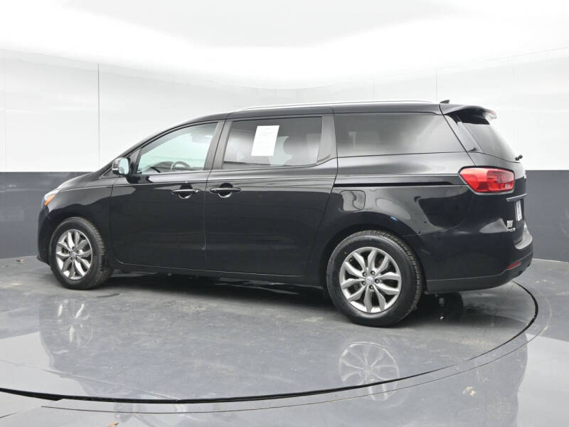 2019 Kia Sedona LX