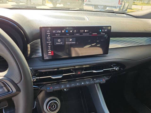 2024 Alfa Romeo Tonale Hybrid Veloce