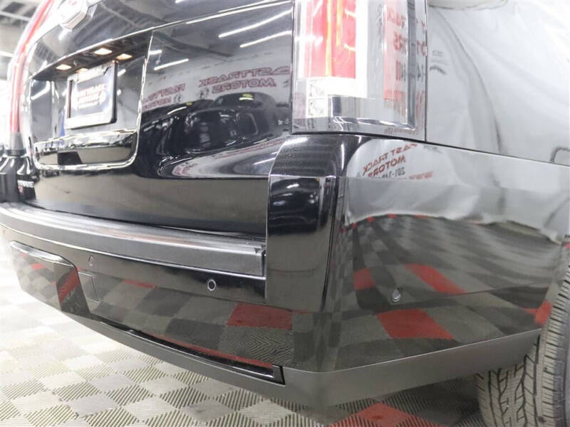 2019 Cadillac Escalade ESV Standard