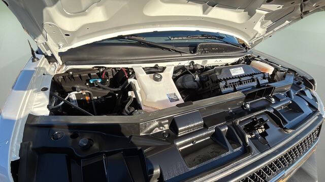 2024 Chevrolet Express LT 3500