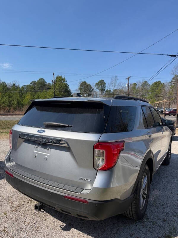 2024 Ford Explorer XLT