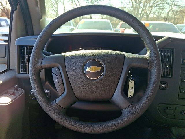 2026 Chevrolet Express 3500