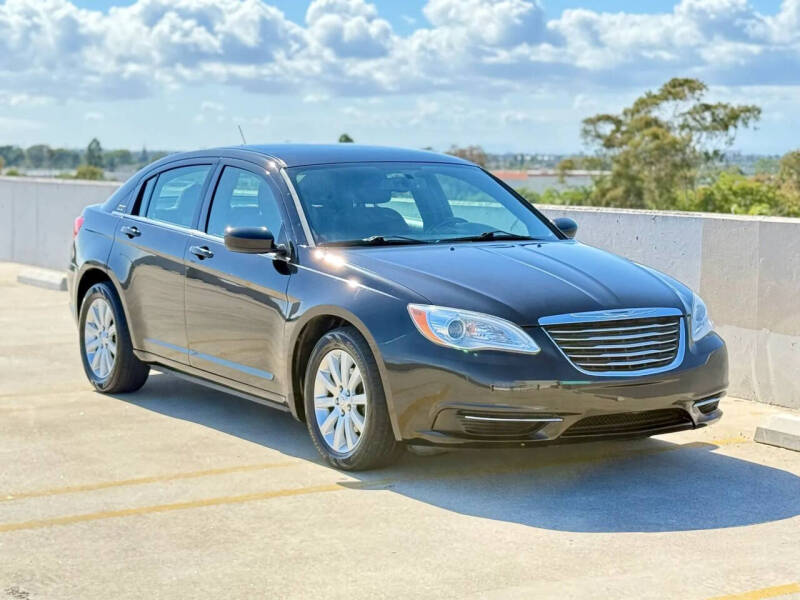 2012 Chrysler 200 Touring