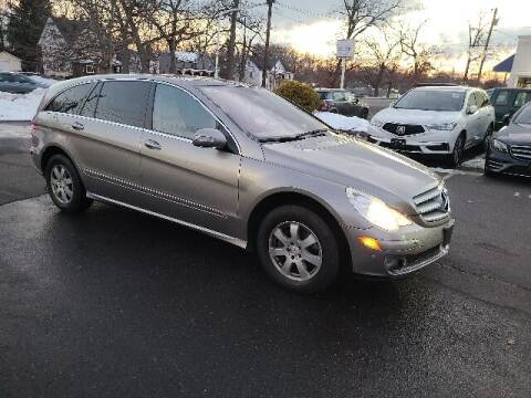 2007 Mercedes-Benz R-Class for sale at BETTER BUYS AUTO INC in East Windsor CT