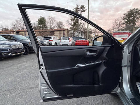 2015 Toyota Camry SE