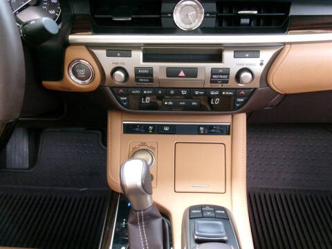 2016 Lexus ES 350