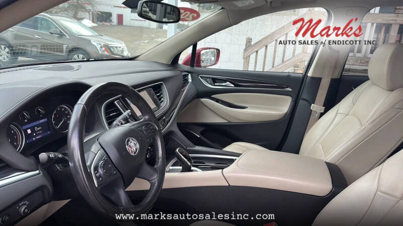 2020 Buick Enclave Essence