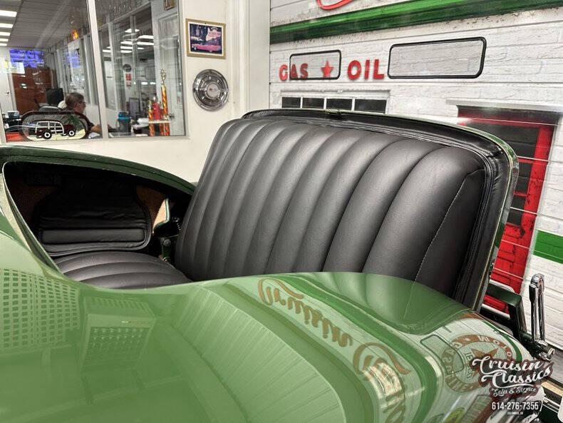 1932 Packard 902 Straight Eight Coupe