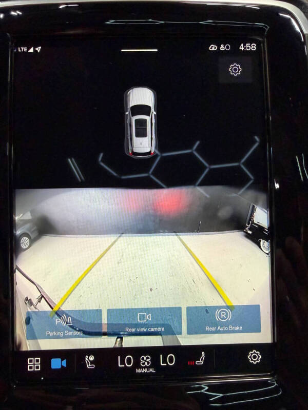 2024 Volvo XC90 B5 Core Bright Theme