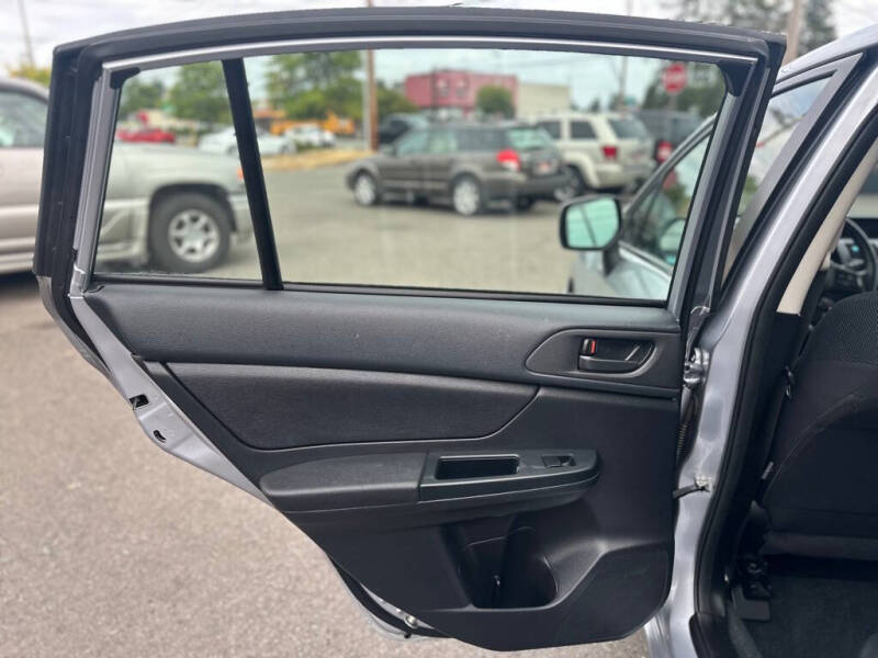 2012 Subaru Impreza 2.0i