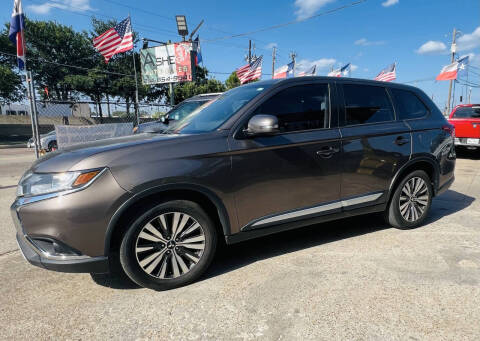 2019 Mitsubishi Outlander SE