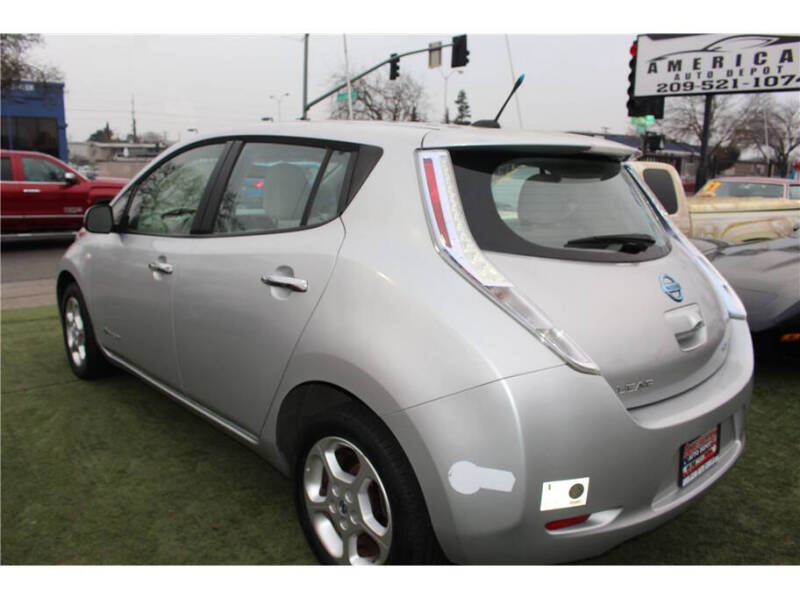2012 Nissan LEAF