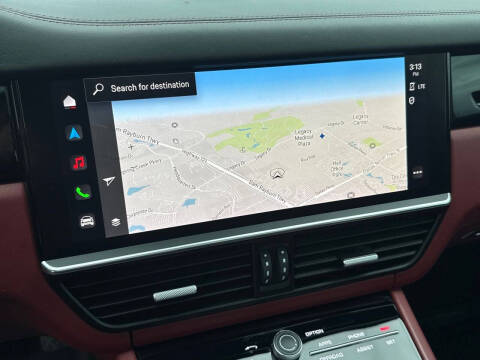 2022 Porsche Cayenne Coupe Platinum Edition