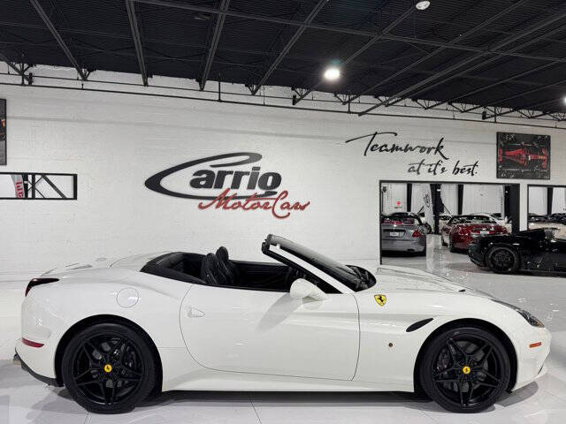 2015 Ferrari California T