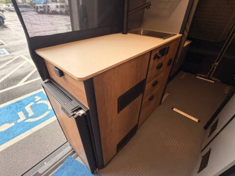 2025 Mercedes-Benz Sprinter