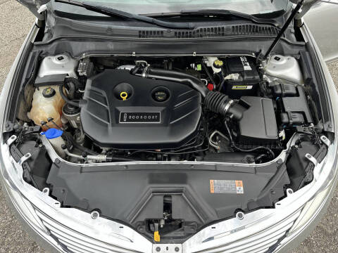 2016 Lincoln MKZ