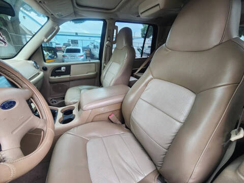 2005 Ford Expedition Eddie Bauer