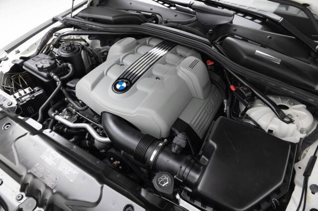 2004 BMW 5 Series 545i