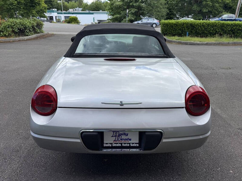 2004 Ford Thunderbird Deluxe