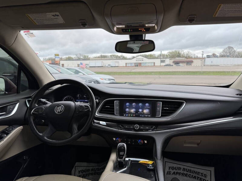 2021 Buick Enclave Essence