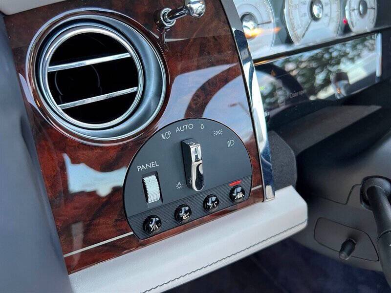 2016 Rolls-Royce Dawn 30