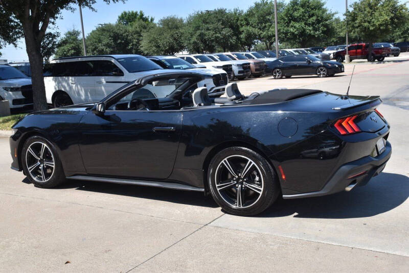 2024 Ford Mustang EcoBoost Premium