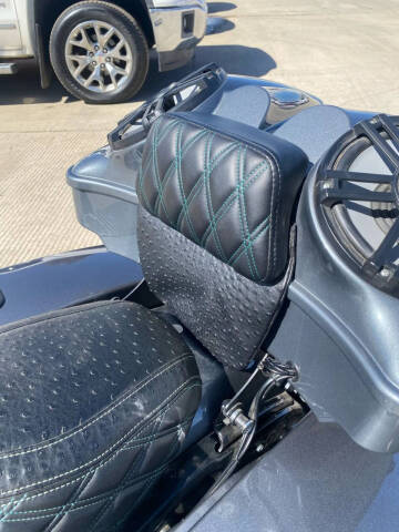 2021 Harley-Davidson Street Glide Special