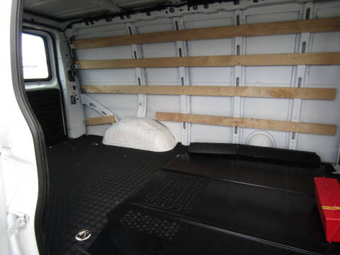 2023 GMC Savana 2500