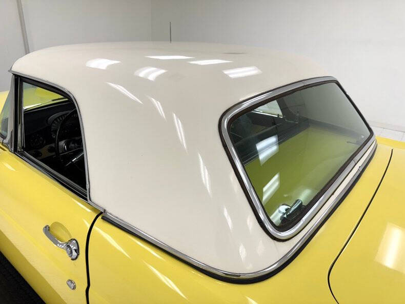 1955 Ford Thunderbird