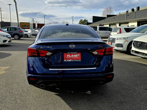 2023 Nissan Altima 2.5 SR