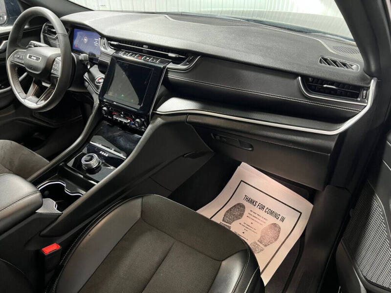 2024 Jeep Grand Cherokee L Altitude