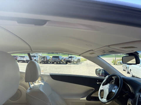 2011 Lexus IS 250C