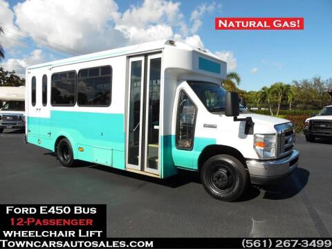 2015 Ford E-450 for sale at Town Cars Auto Sales in West Palm Beach FL