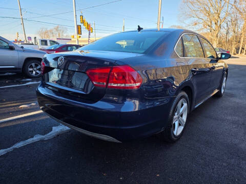 2012 Volkswagen Passat SE PZEV