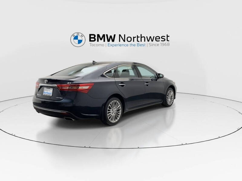 2018 Toyota Avalon