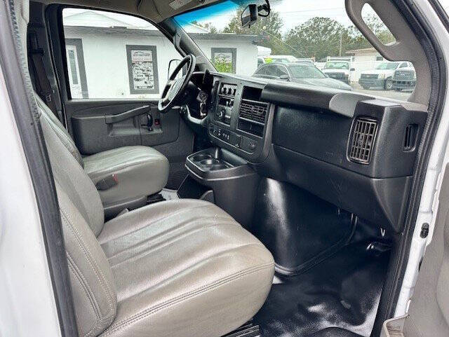 2018 Chevrolet Express 2500