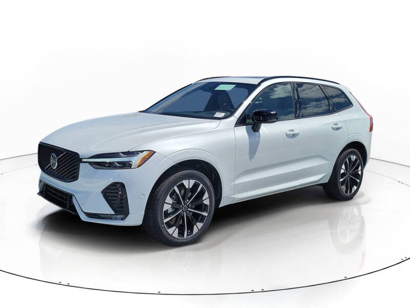 2026 Volvo XC60 B5 Plus