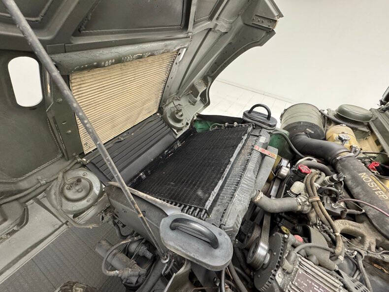 1995 AM General Hummer