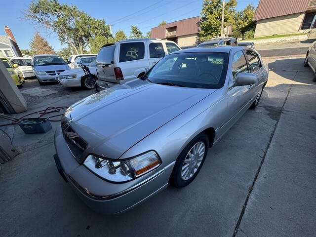 2003 Lincoln Town Car for sale at Daryl's Auto Service in Chamberlain SD