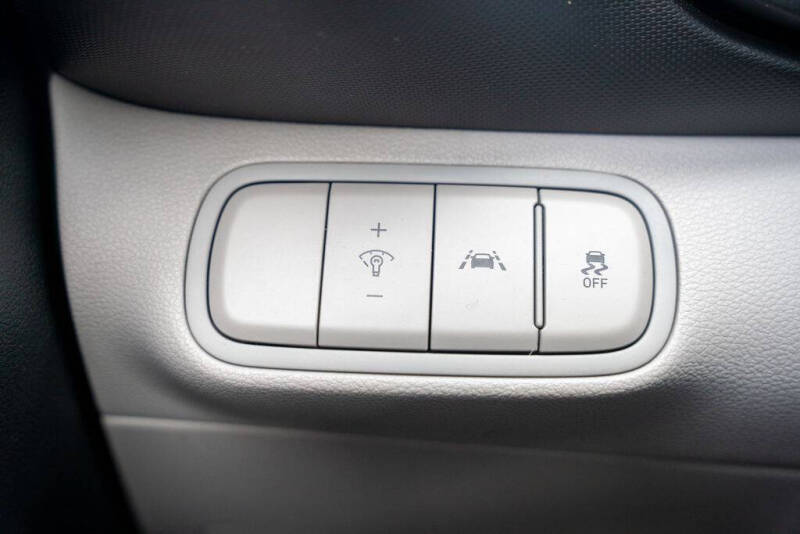 2022 Hyundai Venue SEL