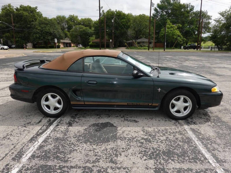 1998 Ford Mustang