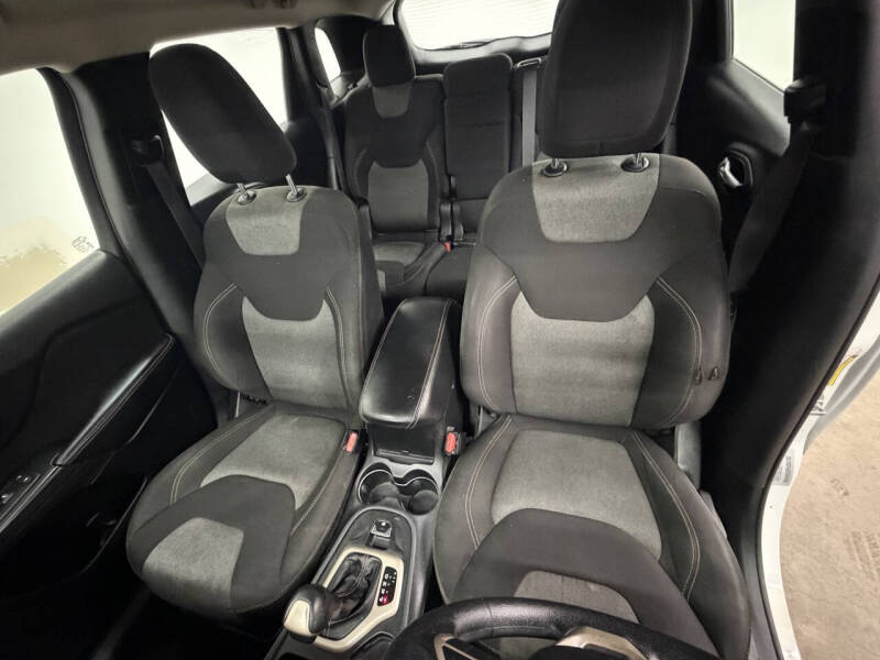 2015 Jeep Cherokee Sport