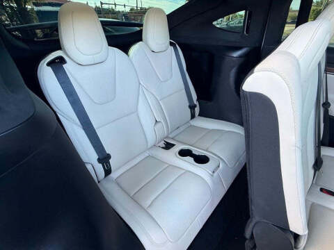 2022 Tesla Model X